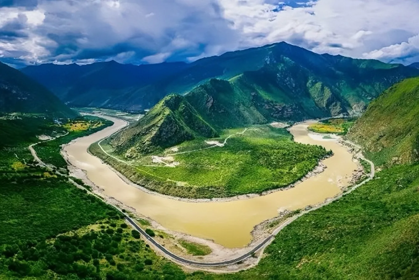 Projek Stesen Hidroelektrik Sungai Yarlung Zangbo